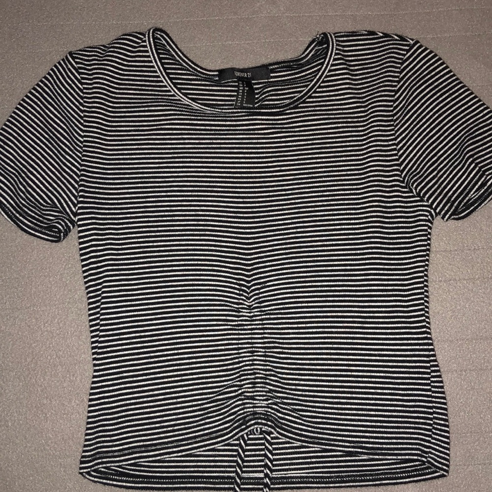 FOREVER 21 shirt